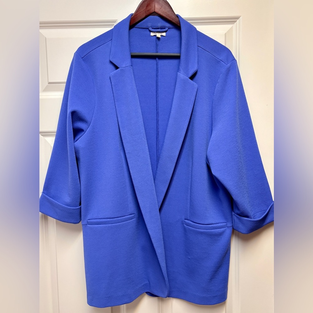 Maurices plus Size Textured Versa 3/4 Sleeve Royal Blue Women's Blazer, Size 2
